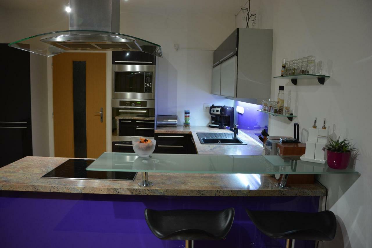 Apartman Zderadova برنو المظهر الخارجي الصورة