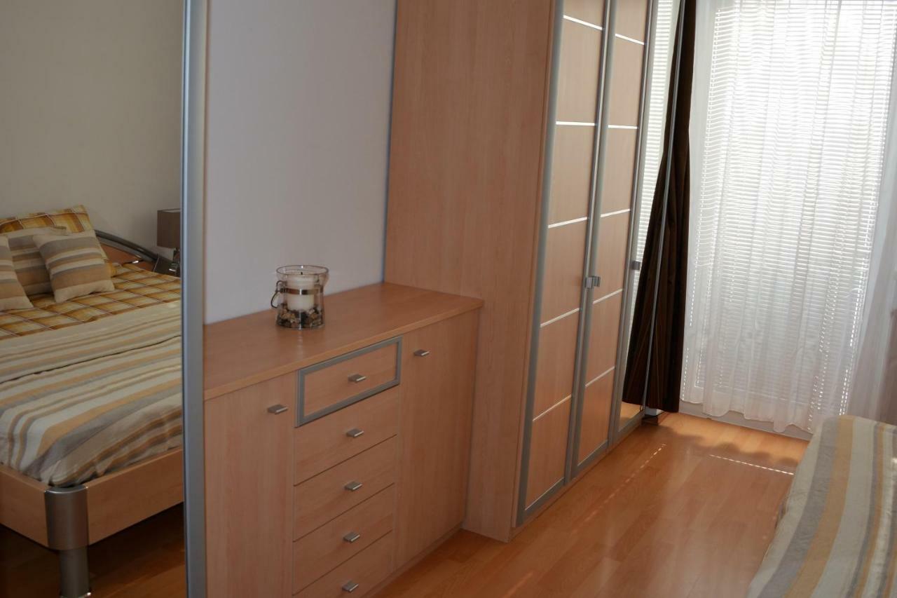 Apartman Zderadova برنو المظهر الخارجي الصورة